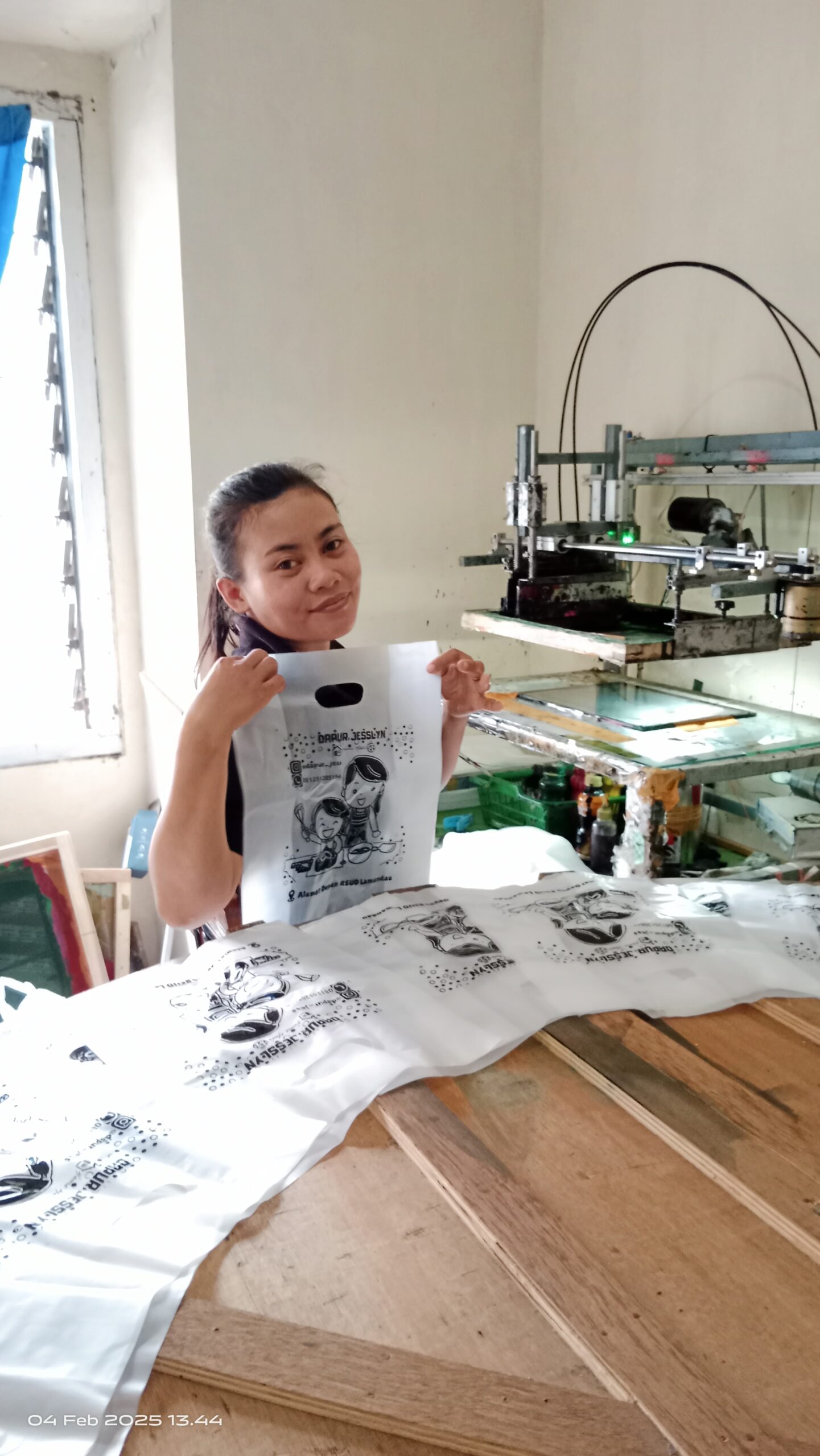 Kantong Plastik Dove Custom Sablon 28x35